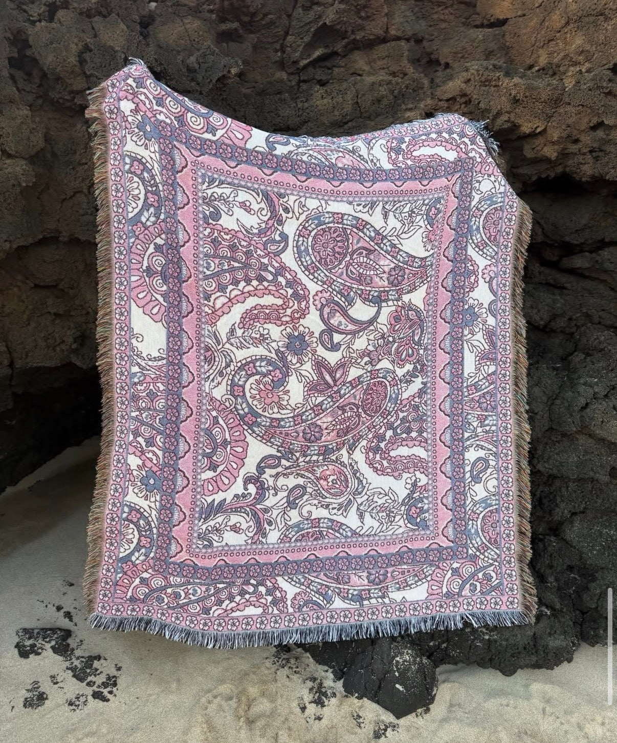The Daytrip Blanket